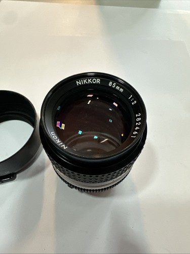 Nikon nikkor 0 - f/2.0, +