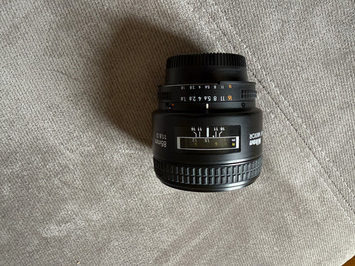 Nikon nikkor 85mm 1 - 85mm, 1:1.8d