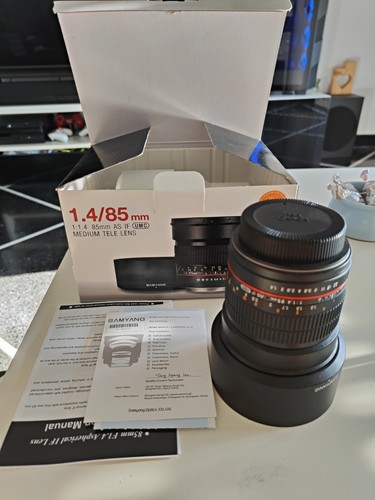 Samyang 85mm if - samyang,